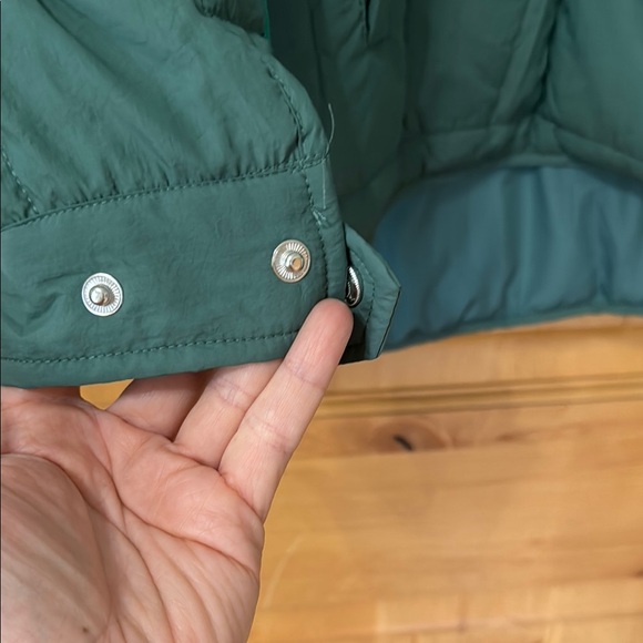 Green Quilted Pullover - Picture 4 of 6